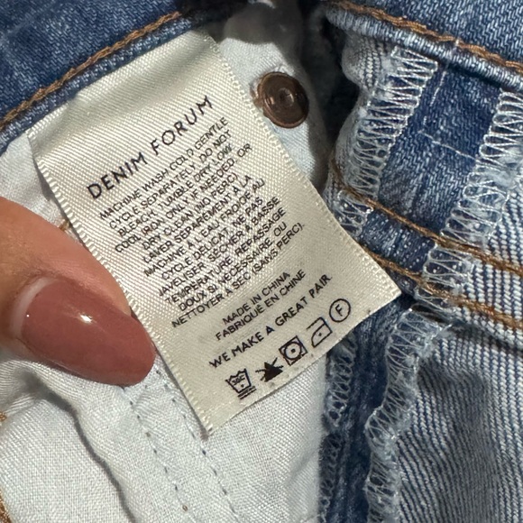 Aritzia Denim Forum The Arlo High Rise Straight size 23 - Picture 5 of 8